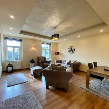 Lili Apartman Apartment